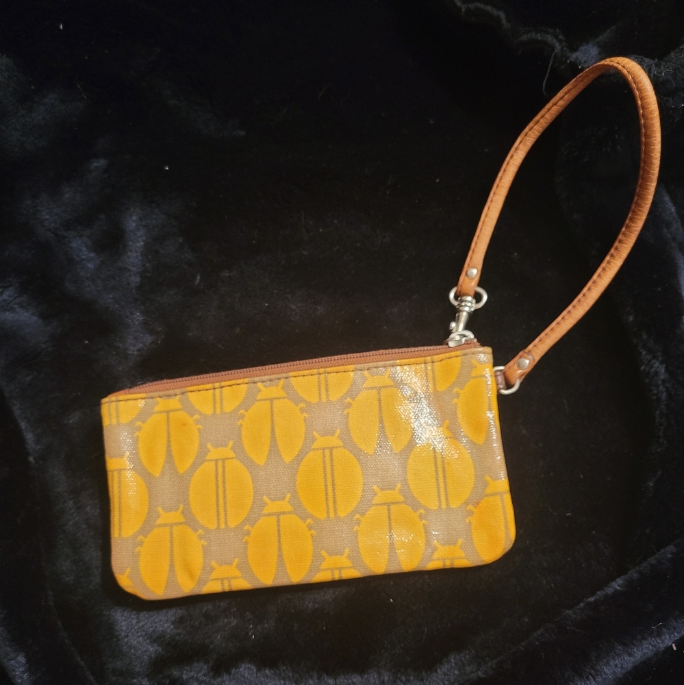 FOSSIL wristlet - Picture 4 of 5